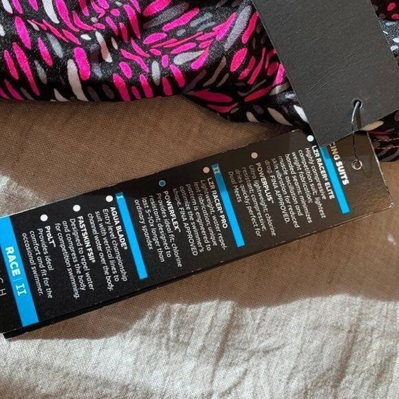 NWT Speedo Performance RACE size 30 - Picture 4 of 7